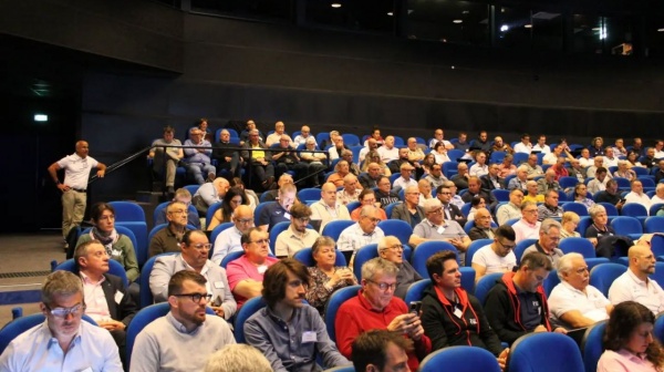 ASSEMBLEE GENERALE FEDERALE DU 24 AU 26 AVRIL FUTUROSCOPE